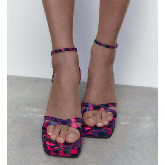 NWT Zara  COlourful Pink Purple Chuinky Block Heels Strappy Heels 8 - Picture 3 of 8